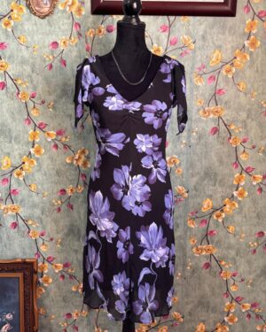 1000405887 (1) Vestido midi inspo romantica